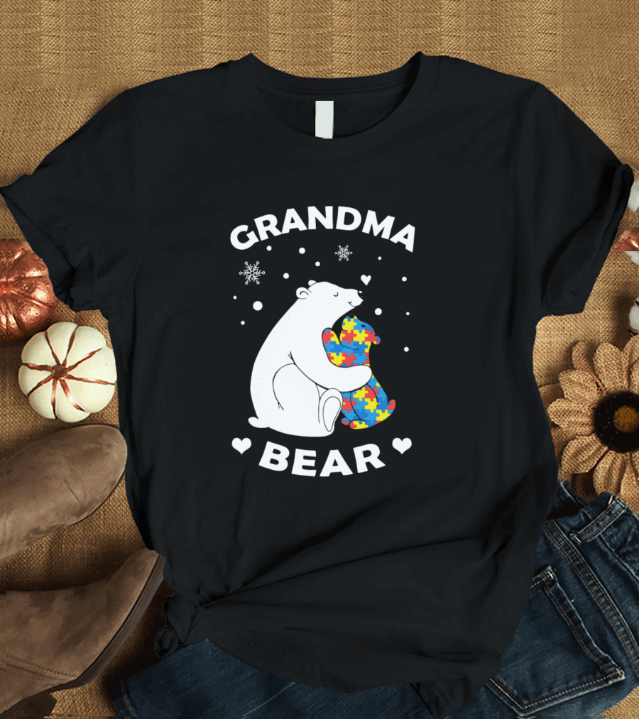 Grandma Bear Autism Awareness Hugging Puzzle Piece T-Shirt