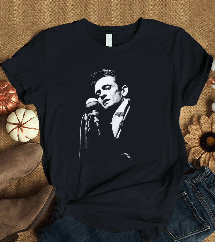 Johnny Cash Microphone Stage Monochrome Performance T-Shirt