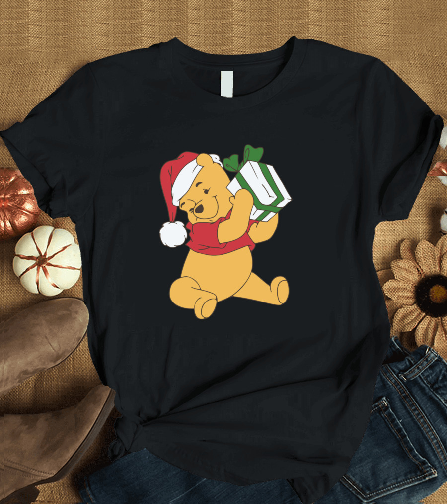 Pooh Santa Christmas Gift T-Shirt