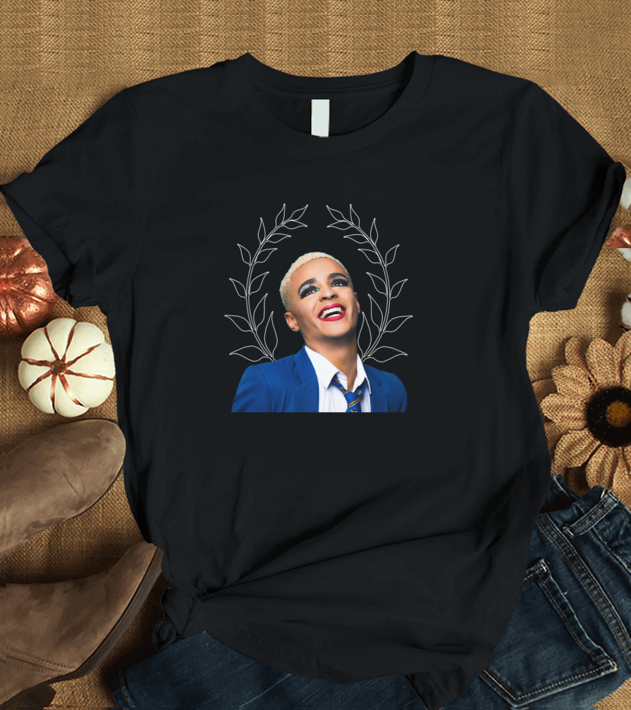 Max Harwood Everybody's Talking About Jamie Bold Character Portrait with Stylish Laurel T-Shirt