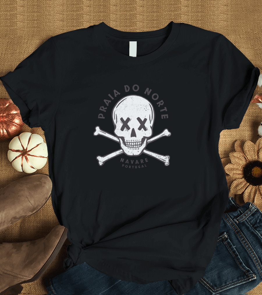Praia Do Norte Navare Portugal Skull and Crossbones T-Shirt