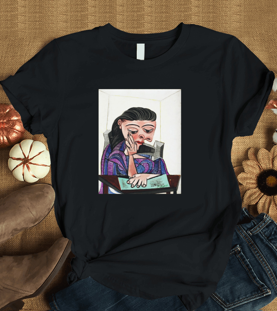 High Resolution Cubist Style Woman Reading by Pablo Picasso T-Shirt