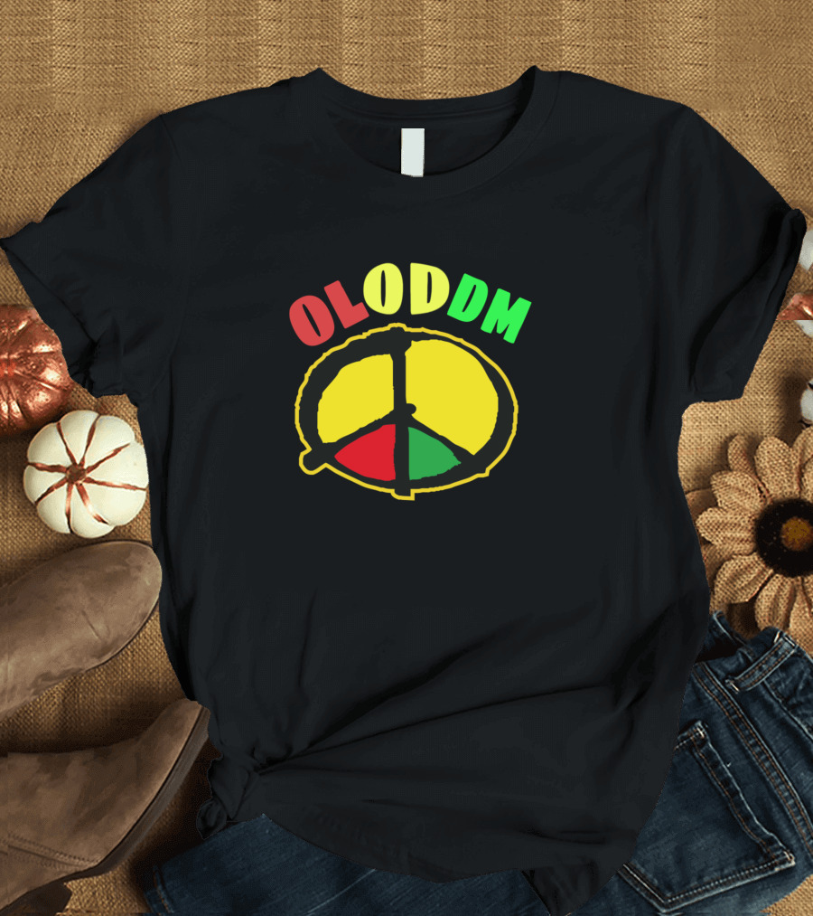 Olodum Music From Bahia Brazil Peace Symbol Red Yellow Green T-Shirt