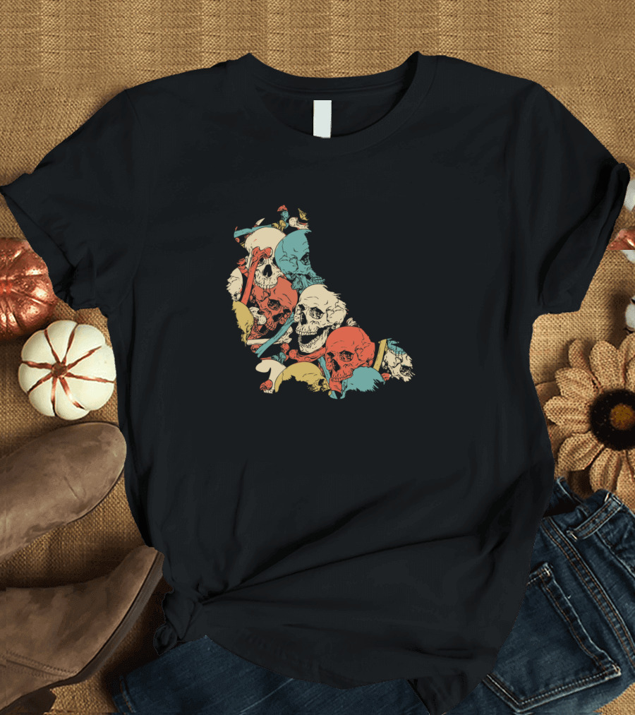 Zombie Pomeranian Skull Halloween Funny Cute Costume Skulls and Colors T-Shirt