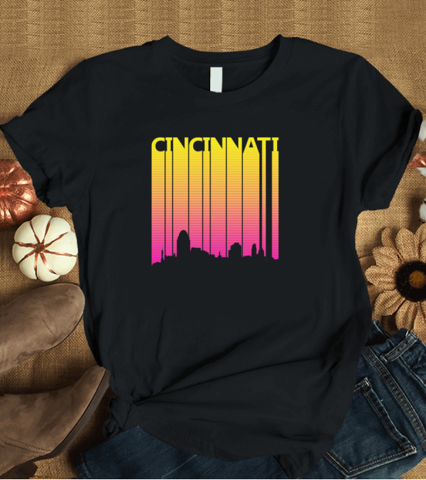 T-Shirt: Cincinnati Skyline Retro 1980s T-Shirt Cincinnati Skyline Retro 1980s T-Shirt