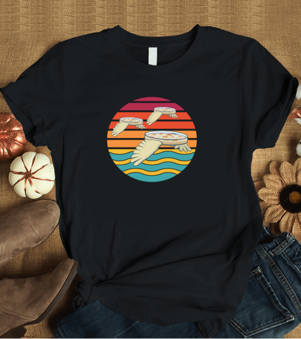 T-Shirt: Retro Sunset Wavy Pizza with Wings in Petri Dish T-Shirt Retro Sunset Wavy Pizza with Wings in Petri Dish T-Shirt