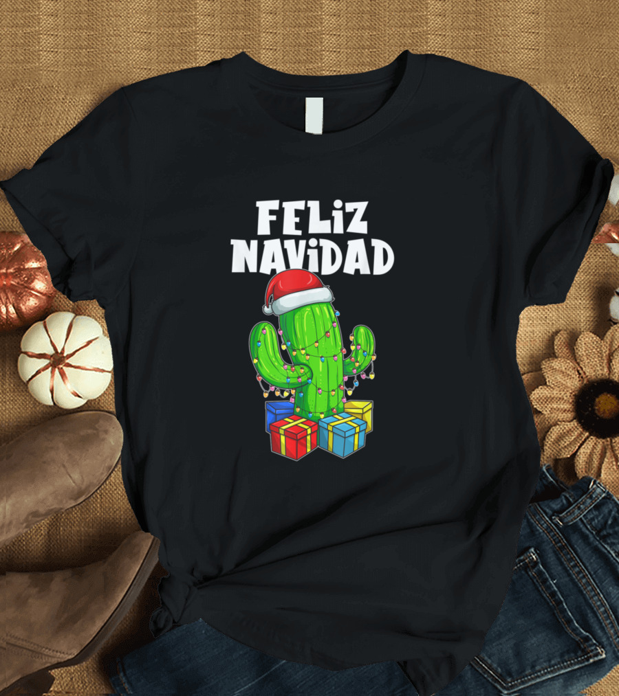 Feliz Navidad Cactus Christmas Tree Lights Santa Hat Gifts T-Shirt