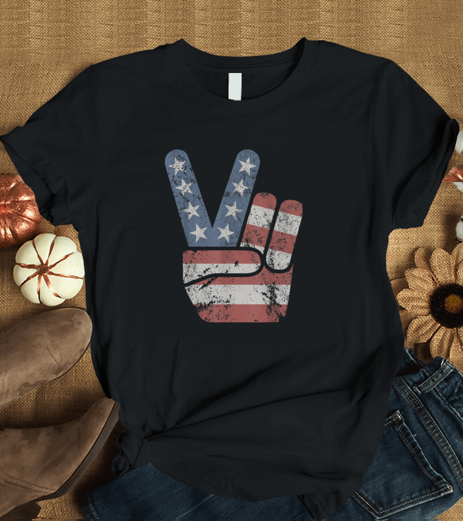 Peace Sign American Flag Vintage USA 304 Stars and Stripes Emblem T-Shirt