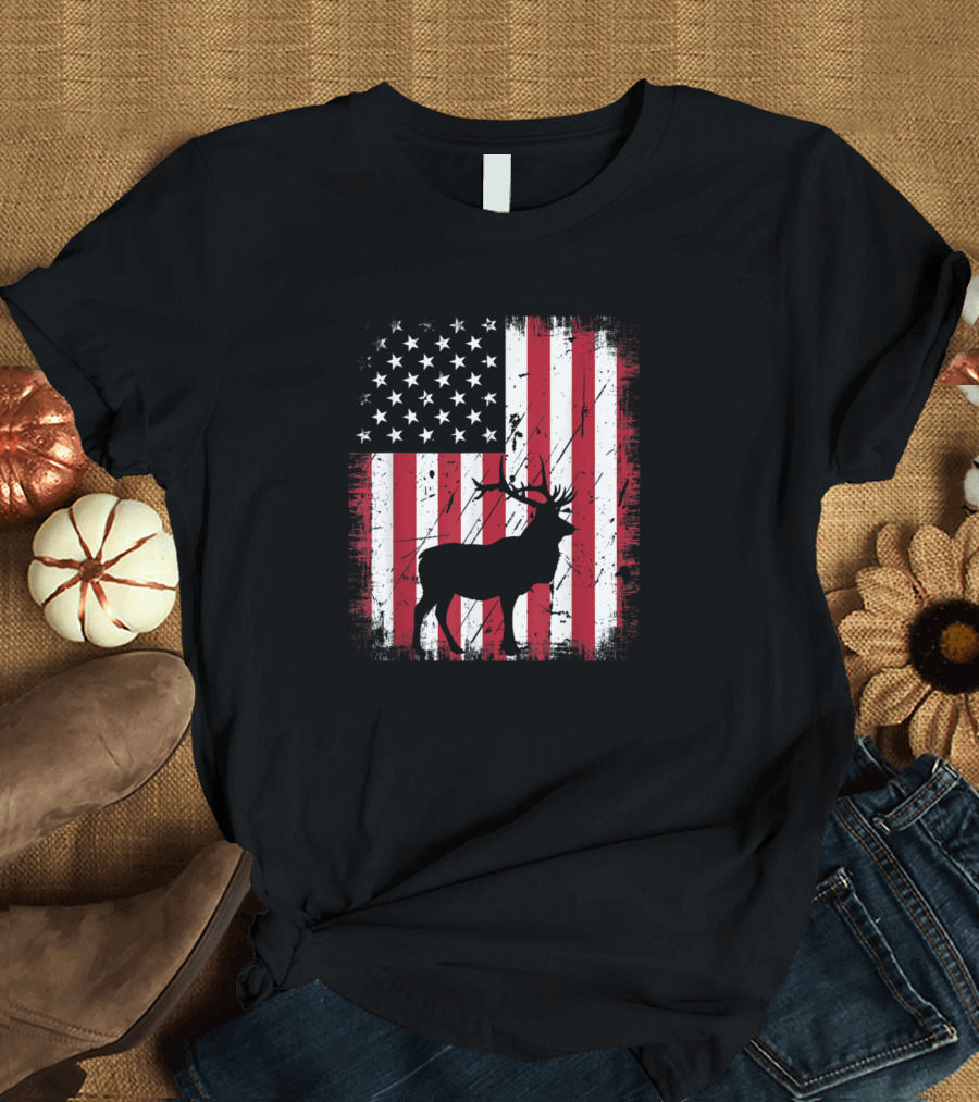 Vintage Patriotic Elk American Flag 4th of July USA T-Shirt