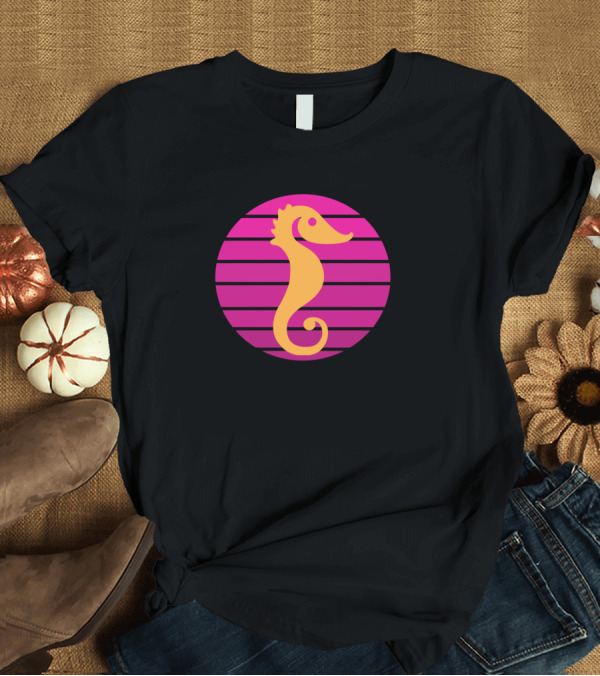 T-Shirt: Seahorse Against Retro Pink Striped Sunset T-Shirt Seahorse Against Retro Pink Striped Sunset T-Shirt