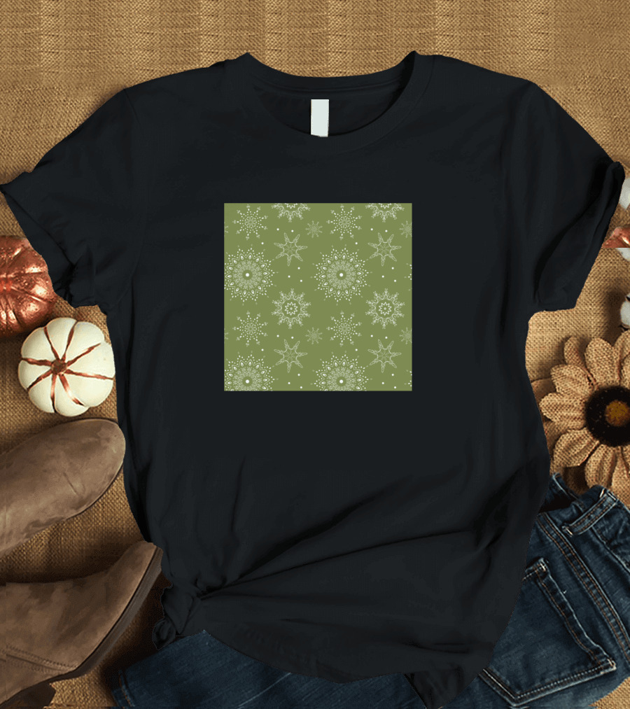 Christmas Seamless Pattern Simple Green White Mandalas Snowflakes T-Shirt