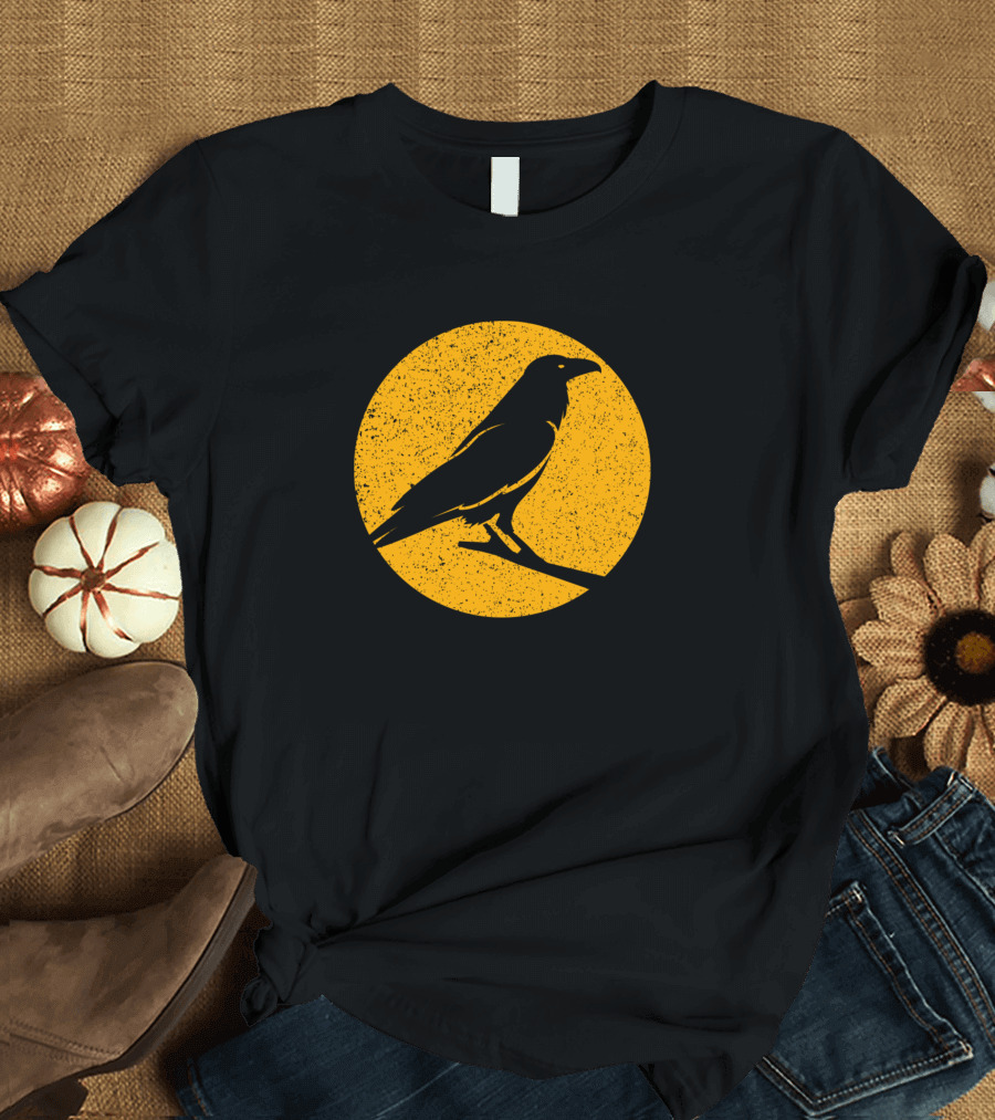 Raven Viking Celts Valhalla Teutons Odin Nordic Mythology T-Shirt