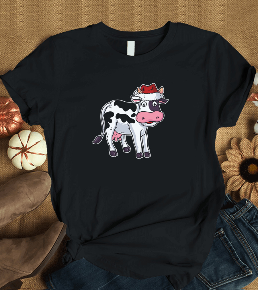 Christmas Cow Santa Hat Holiday Cattle T-Shirt
