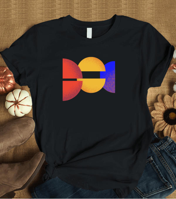 T-Shirt: Astronomy Concept Geometric Planetary Alignment T-Shirt Astronomy Concept Geometric Planetary Alignment T-Shirt