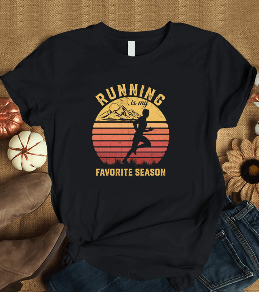 Running Is My Favorite Season Vintage Sunset Mountains T-Shirt
