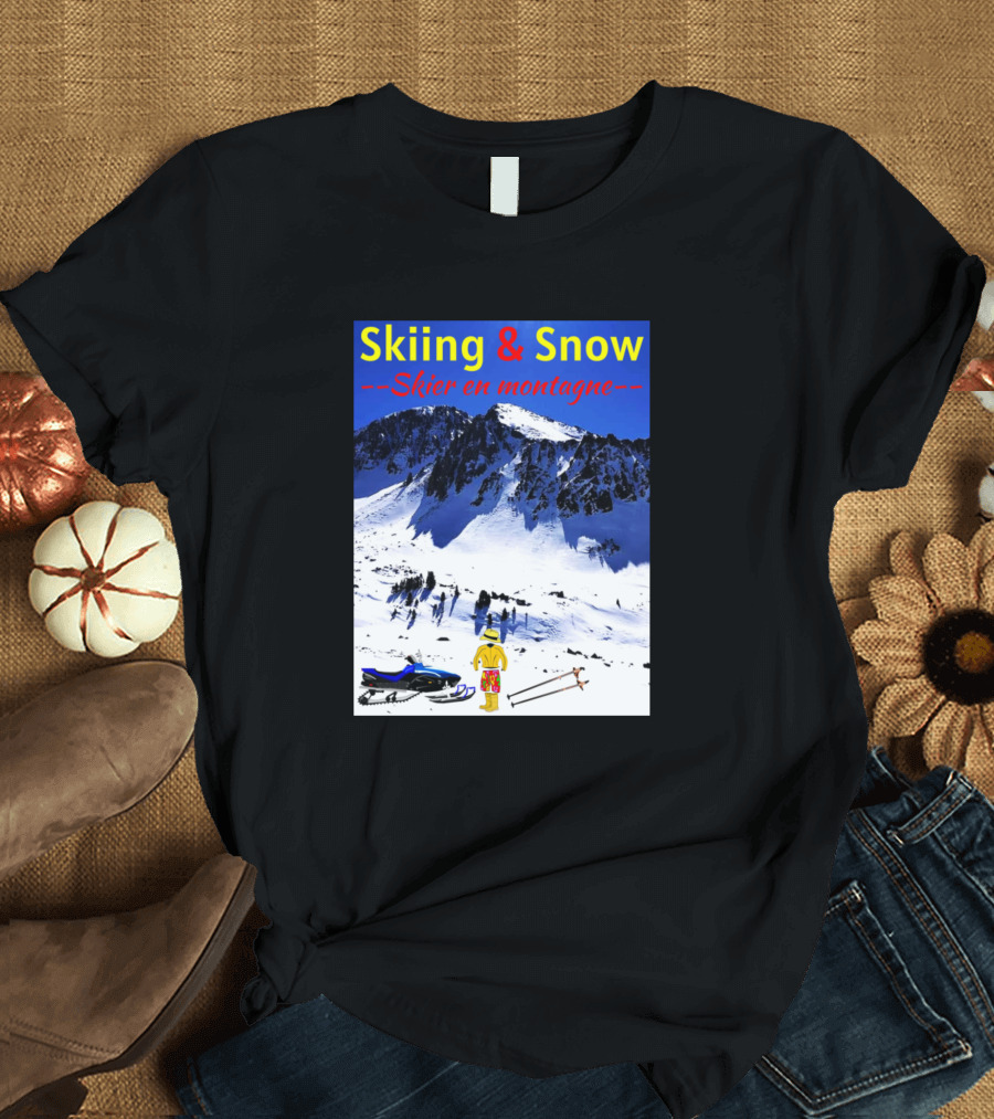 Skiing and Snow Skier en Montagne T-Shirt