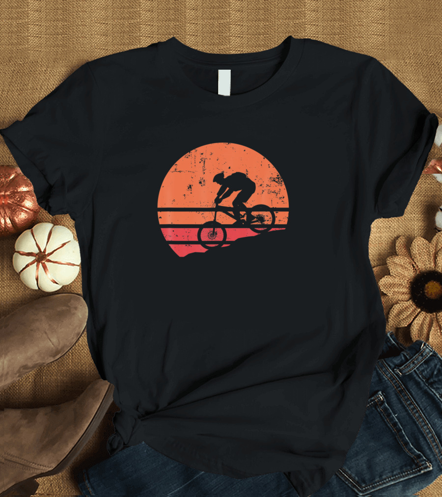Retro Mountain Bike Rider Vintage Sunset Silhouette Biking T-Shirt