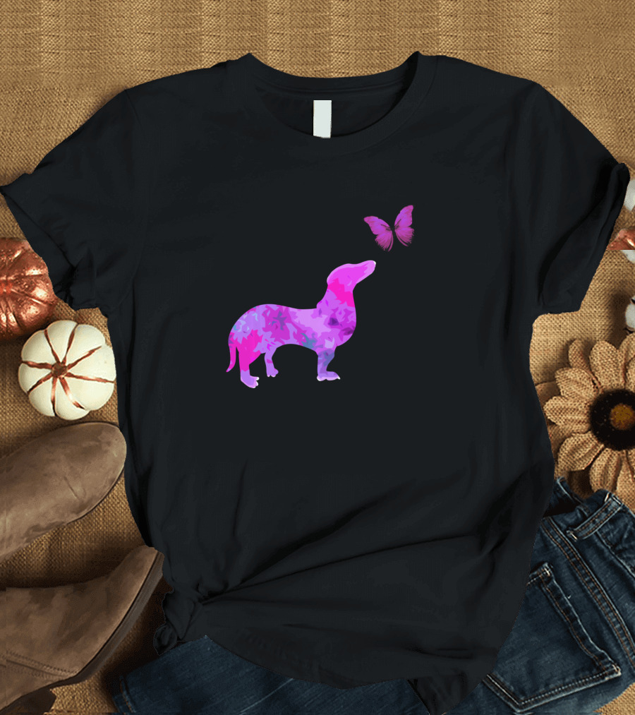 Dachshund With Butterfly Cute Puppy Animal Love T-Shirt