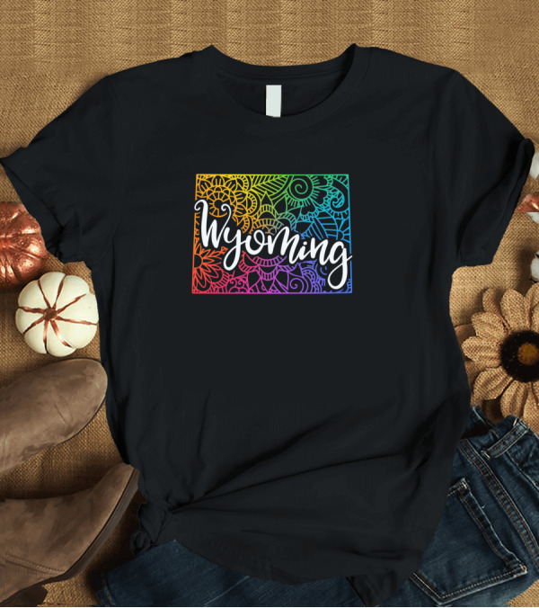 T-Shirt: Wyoming Rainbow Mandala T-Shirt Wyoming Rainbow Mandala T-Shirt