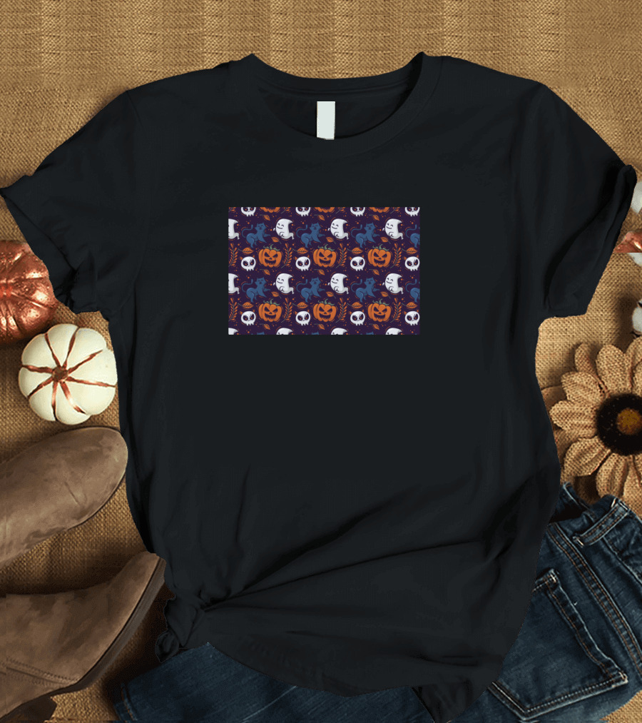Halloween Dark Pattern Skulls Ghosts Pumpkins T-Shirt
