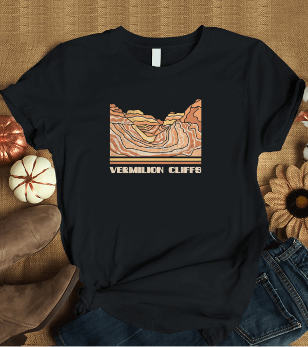 T-Shirt: Vermilion Cliffs National Monument Vintage Landscape T-Shirt Vermilion Cliffs National Monument Vintage Landscape T-Shirt