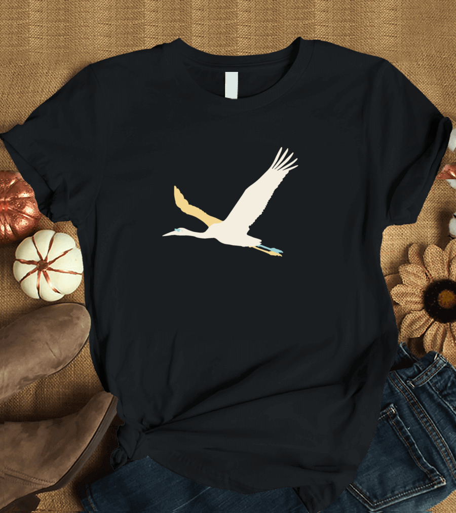 Grus Crane Flying Minimalist T-Shirt