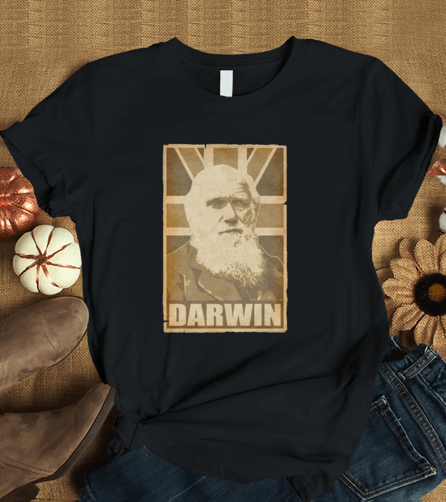 Darwin Vintage Portrait Union Jack Britain T-Shirt
