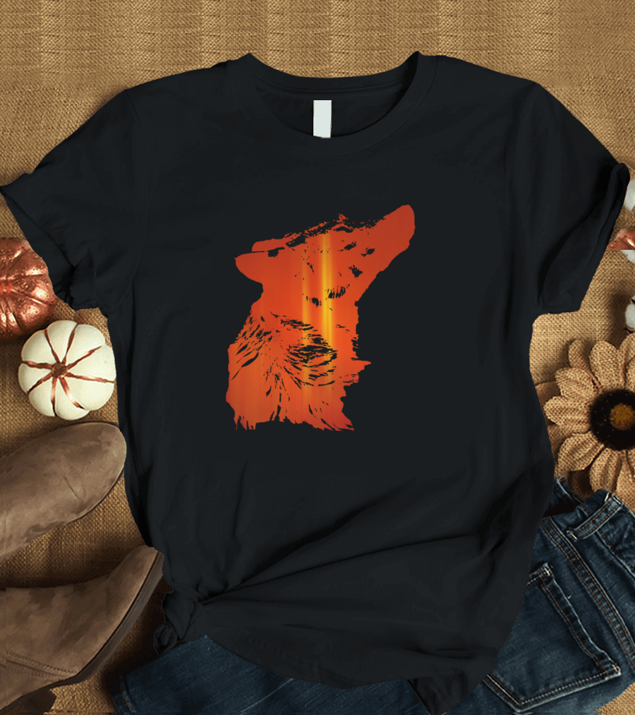 Howling Wolf Head Red Orange Gradient T-Shirt