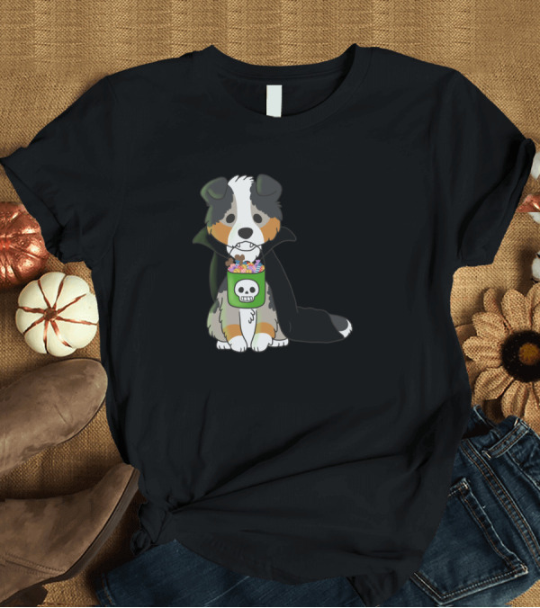 T-Shirt: Dogs Halloween Australian Shepherd Costume with Candy Bag T-Shirt Dogs Halloween Australian Shepherd Costume with Candy Bag T-Shirt