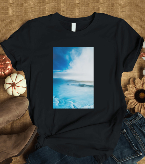 T-Shirt: Blue Summer Sunset Horizon Vista T-Shirt Blue Summer Sunset Horizon Vista T-Shirt