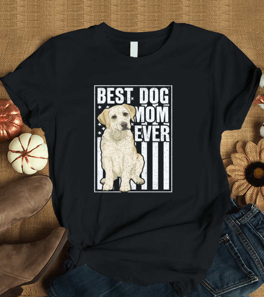 Best Dog Mom Ever Yellow Labrador USA Flag T-Shirt
