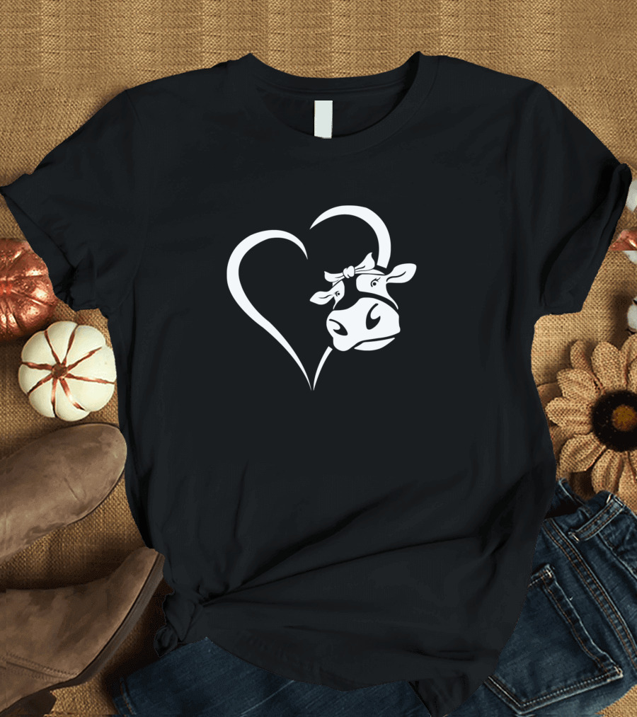 Cow Heart Graphic for Farmers Salty Heifers Farm 383 T-Shirt