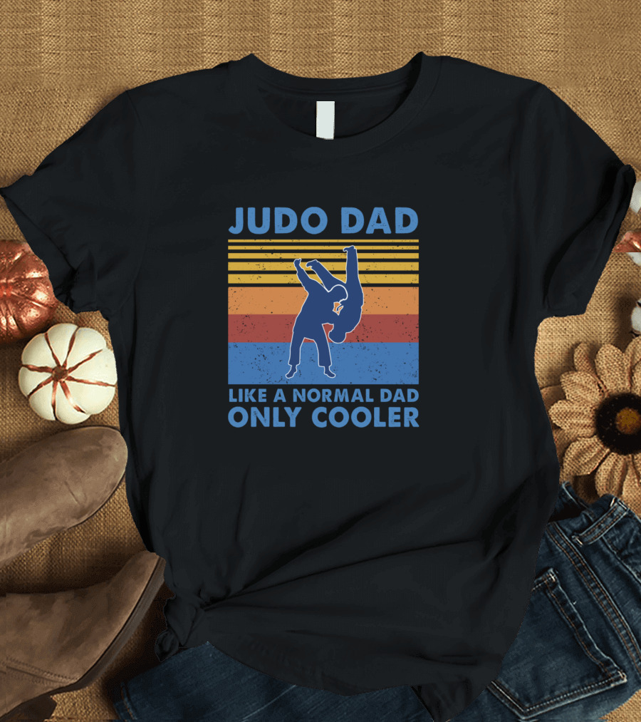Judo Dad Like A Normal Dad Only Cooler Retro Throwing Motion T-Shirt