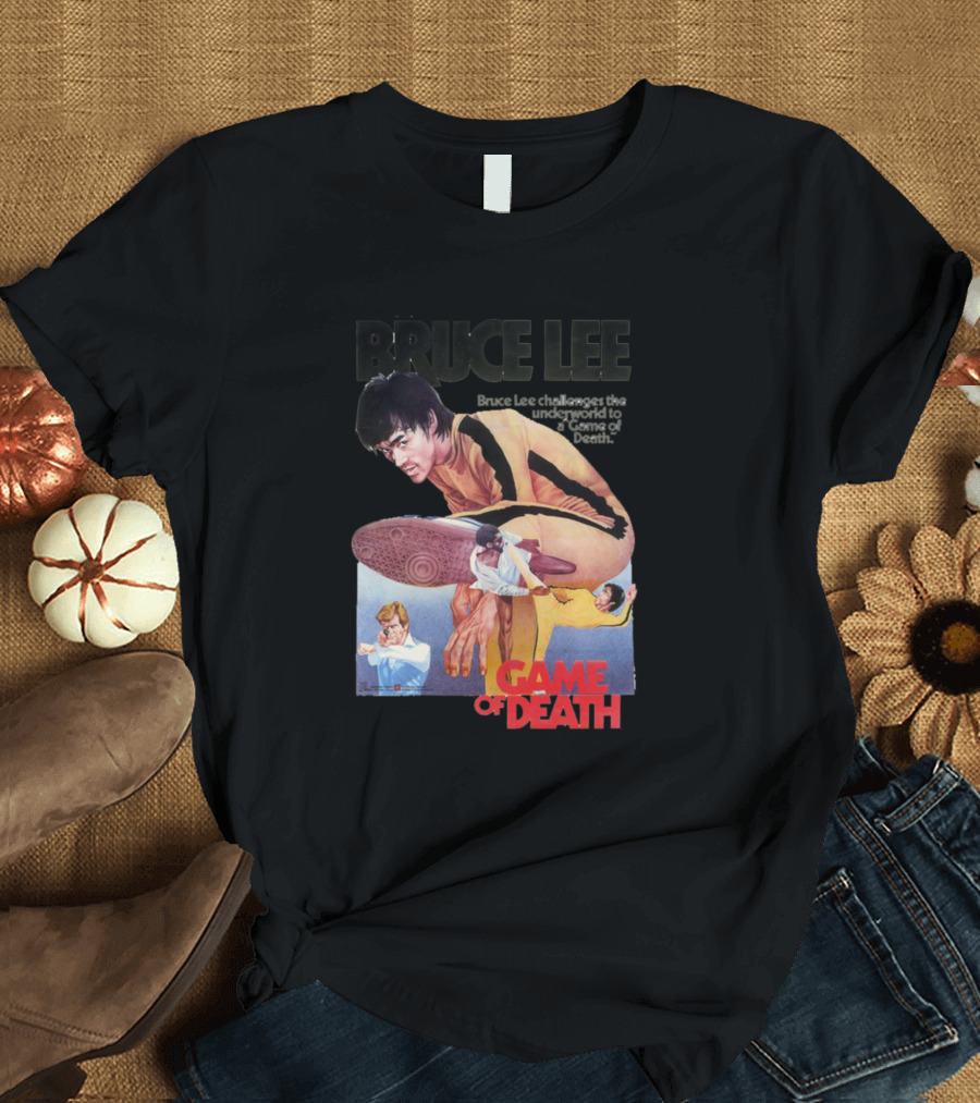 Bruce Lee Challenges the Underworld to a Game of Death T-Shirt