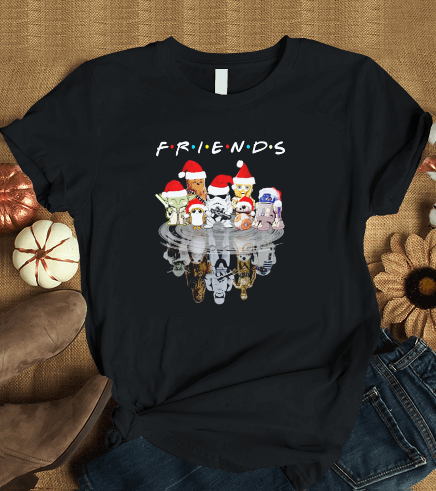 Friends Chibi Star Wars Characters with Santa Hats T-Shirt
