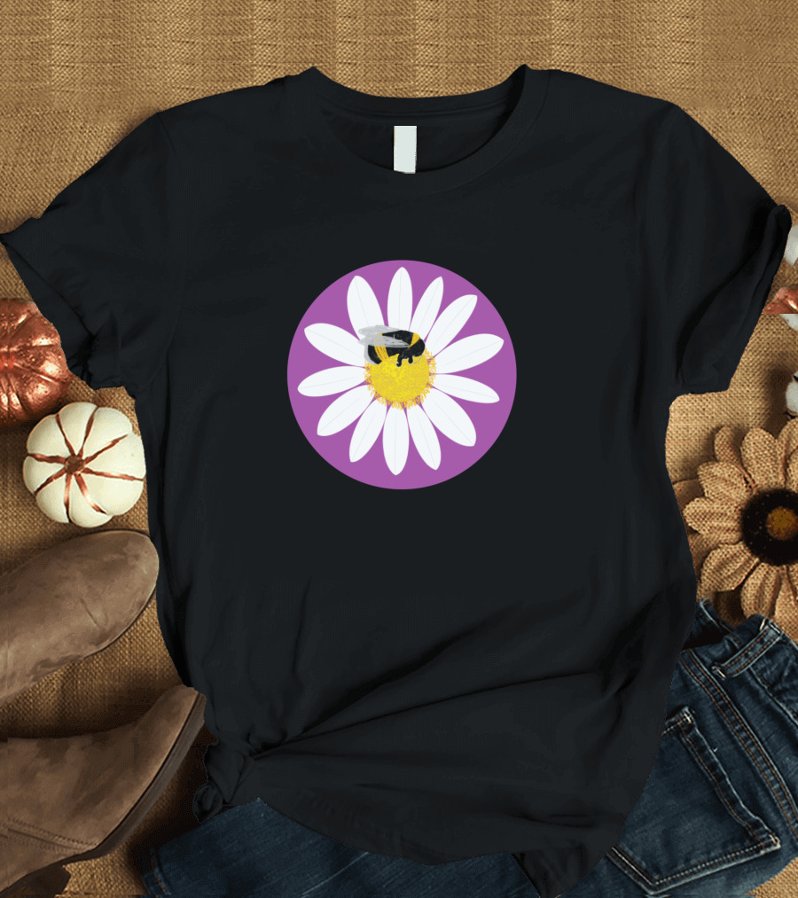Bumblebee Resting on Daisy With Purple Background T-Shirt