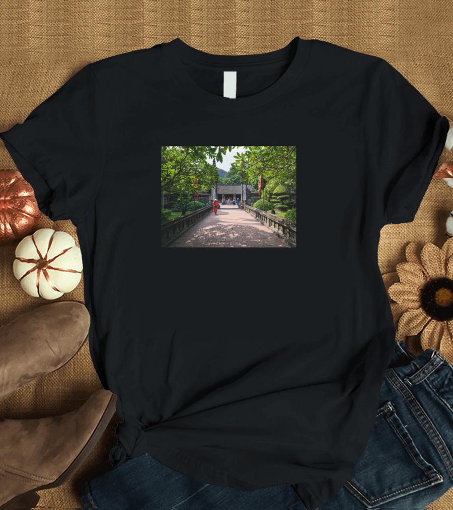 Tomb Of The First Emperor Hoa Lu Ancient Capital Pathway Through Historic Gate Lush Greenery and Flags Vietnam Heritage Site T-Shirt