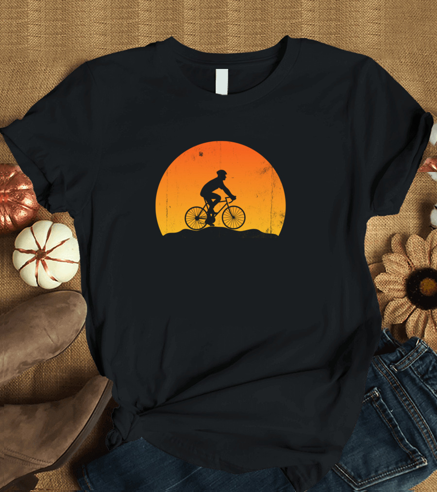 Retro Road Bike Cyclist Sunset T-Shirt