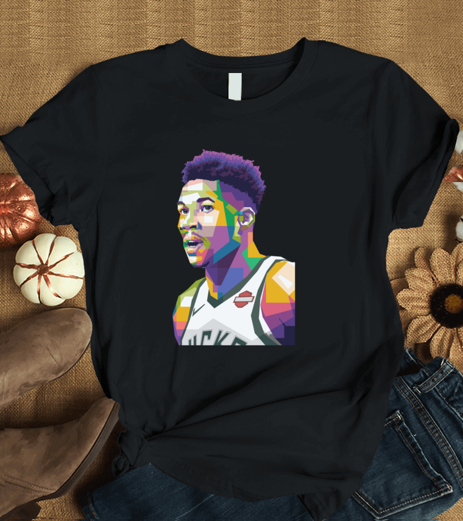 Giannis Sina Ugo Antetokounmpo Milwaukee Bucks WPAP T-Shirt