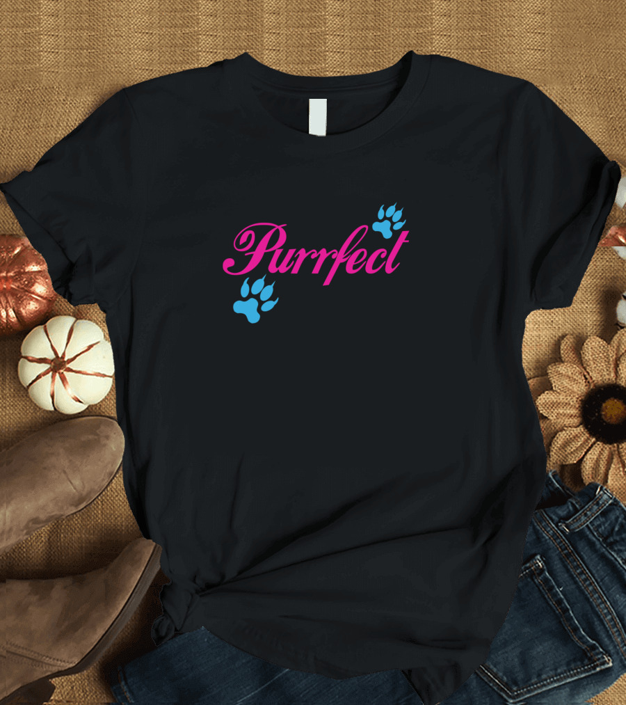Purrfect Cool Cats Eat Drink And Be Meowy Fun Cats Paws T-Shirt