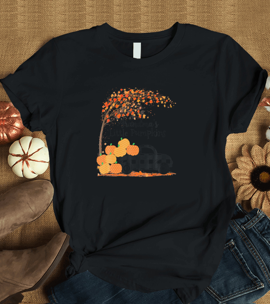 Grandma's Little Pumpkins Thanksgiving Plaid Truck Autumn Scene T-Shirt