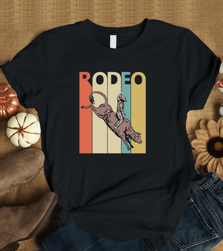 Rodeo Vintage Cow Bull Rider Retro Stripes T-Shirt