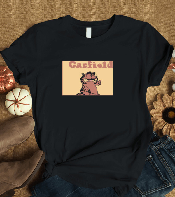 T-Shirt: Garfield Koala Pad T-Shirt Garfield Koala Pad T-Shirt