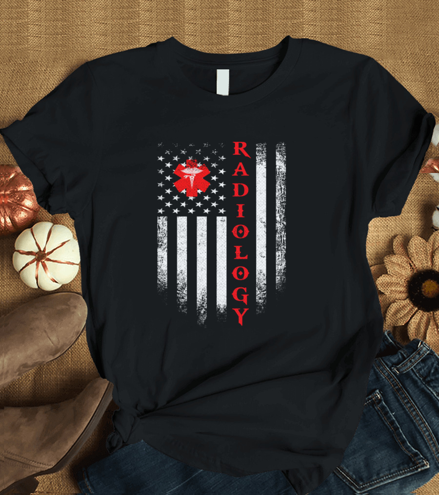 Vintage USA Radiology Doctor American Flag Design Radiology T-Shirt