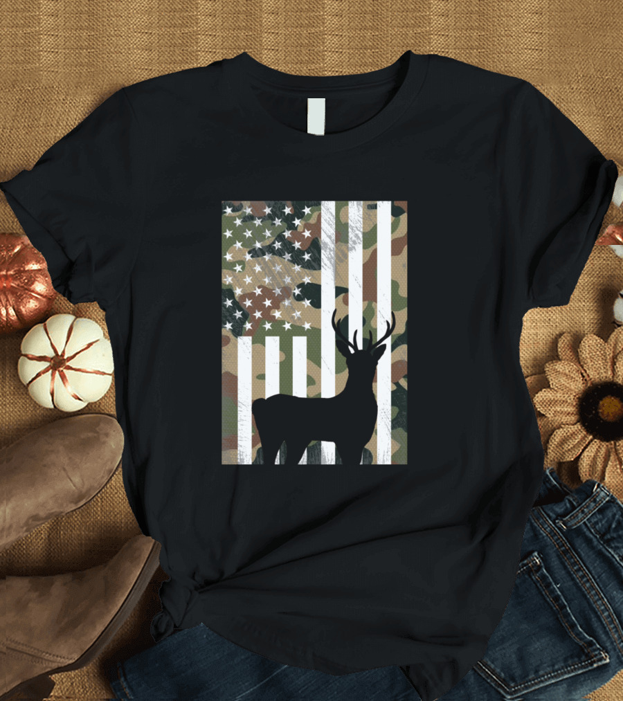 Camo American Flag Deer Hunter Hunting Silhouette Patriotic T-Shirt