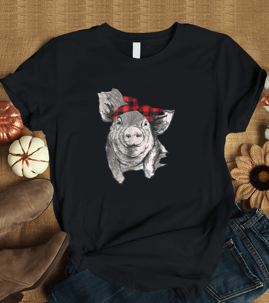 Pig With Red Bandana Caro Awesome T-Shirt