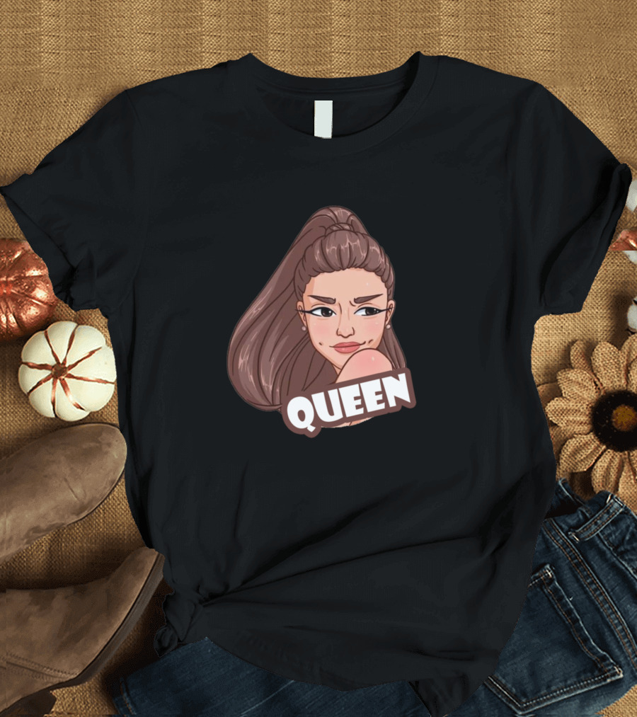 Queen Character Illustration with Cute Expression T-Shirt