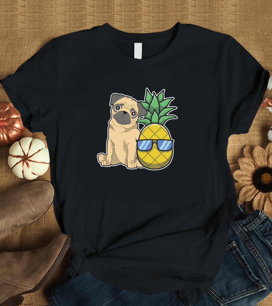 Pineapple Aloha Beaches Hawaii Pug Dog Puppy Sunglasses Iconic Fun T-Shirt