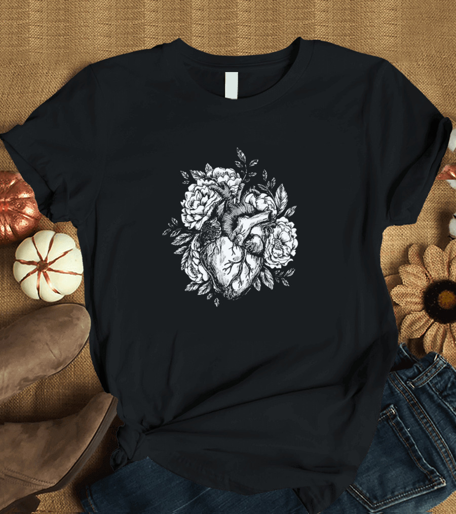 Anatomical Heart Roses Flowers T-Shirt