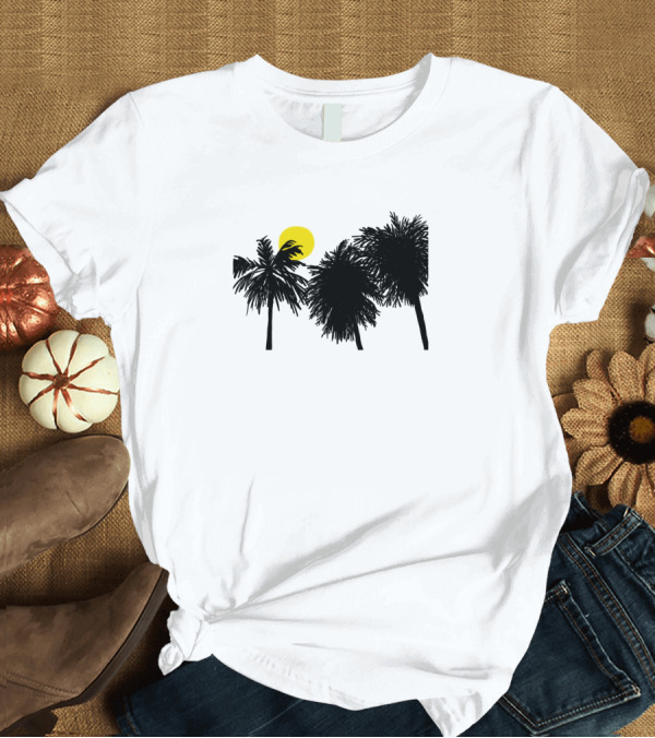 T-Shirt: Purple Palm Trees Moonlit T-Shirt Purple Palm Trees Moonlit T-Shirt